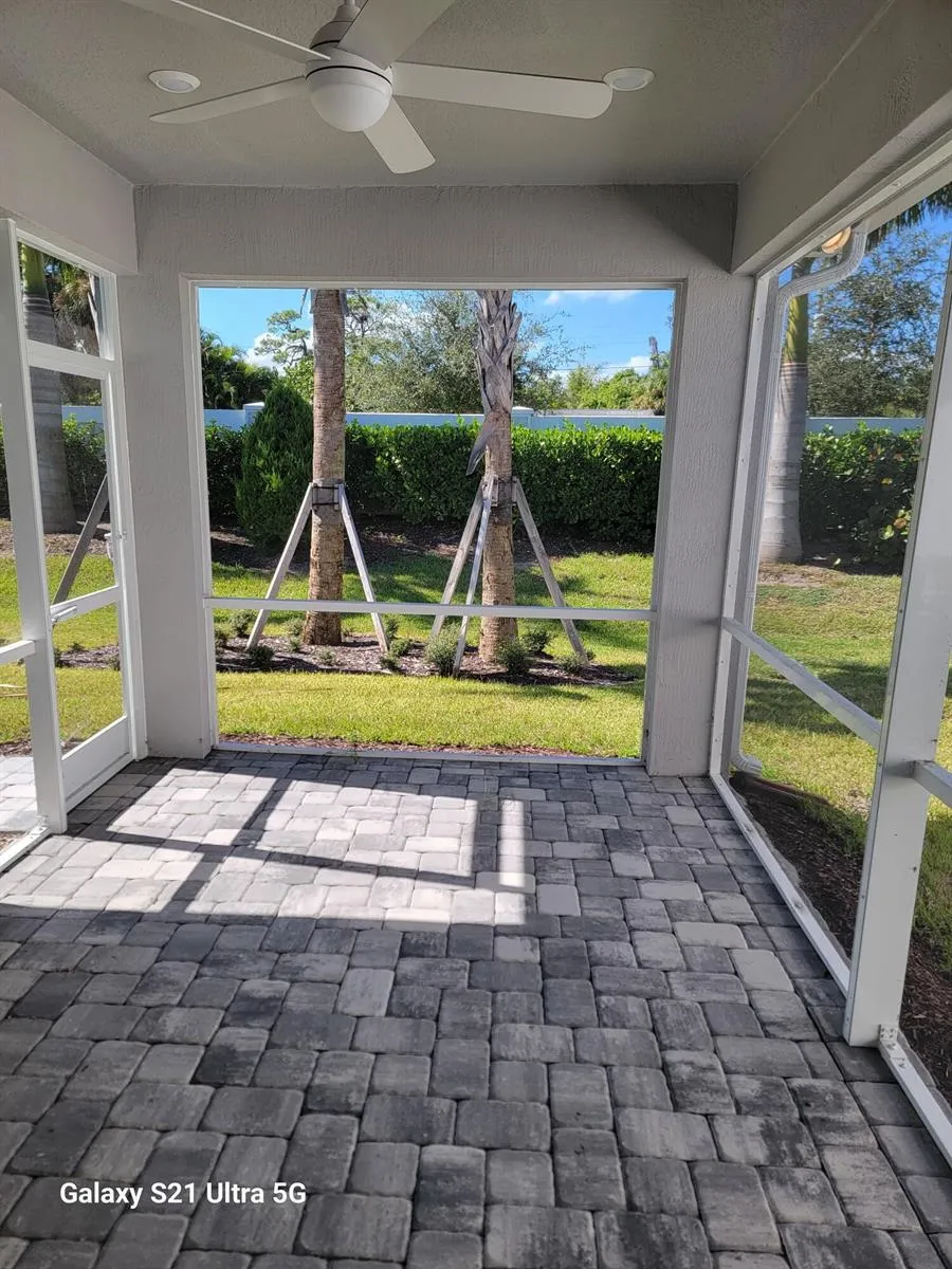 8433 Beagle Terrace Vero Beach, FL 32967