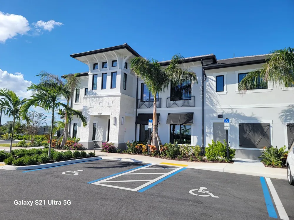 8433 Beagle Terrace Vero Beach, FL 32967
