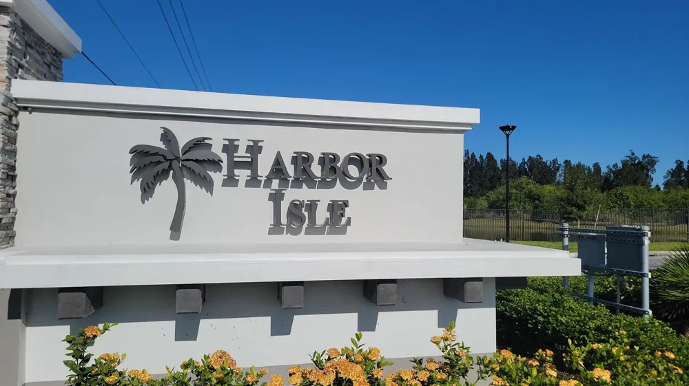 8433 Beagle Terrace Vero Beach, FL 32967