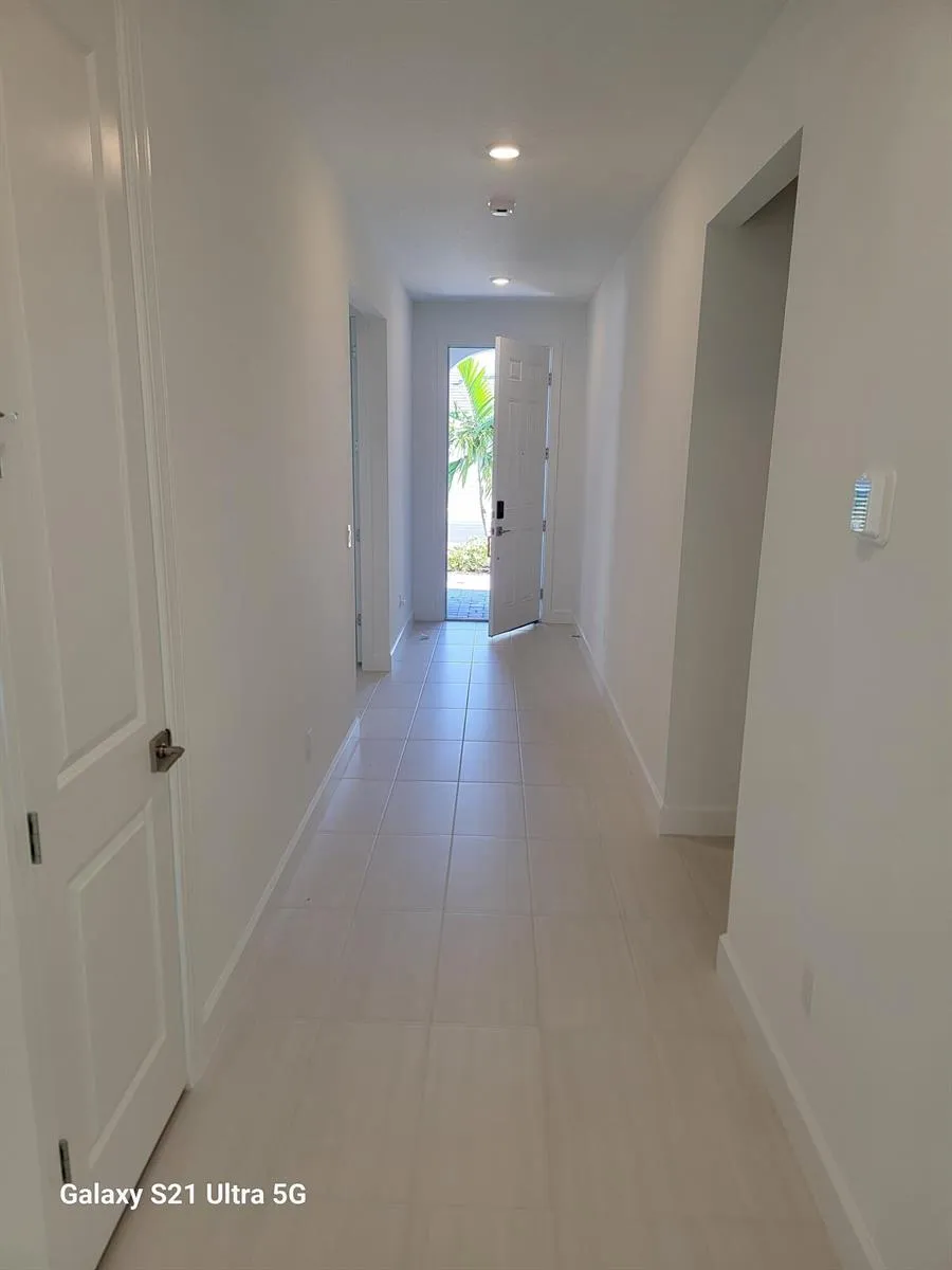 8433 Beagle Terrace Vero Beach, FL 32967