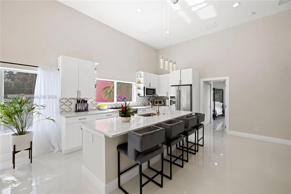12 Adams Road Ocean Ridge, FL 33435