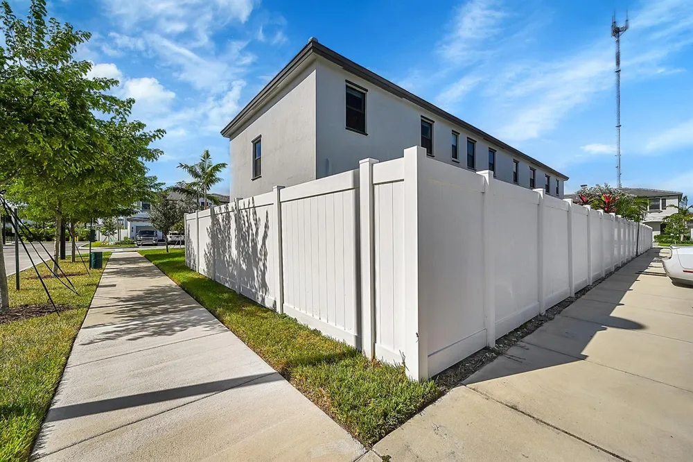 20357 NW 4th Path Miami Gardens, FL 33169