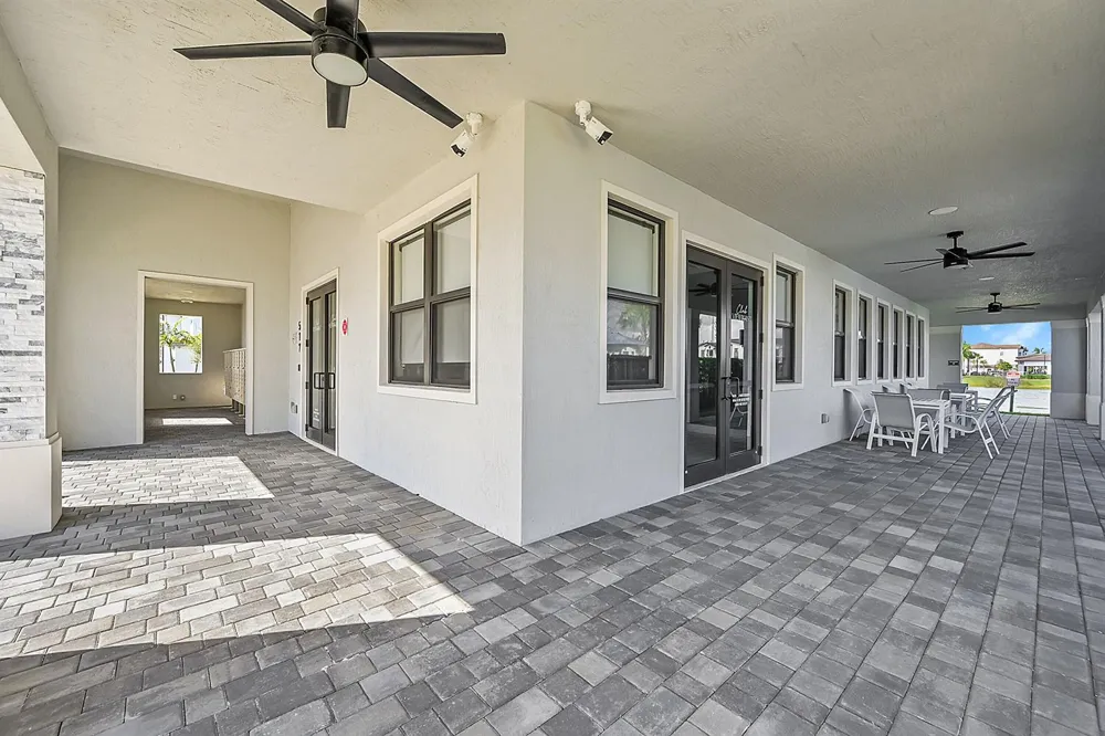 20357 NW 4th Path Miami Gardens, FL 33169