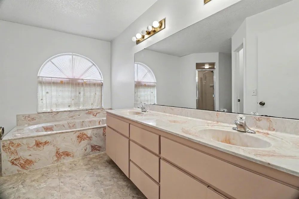 875 Gabriel Avenue NE Palm Bay, FL 32907