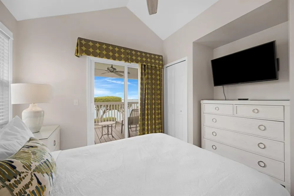 5067 Sunset Village Drive 