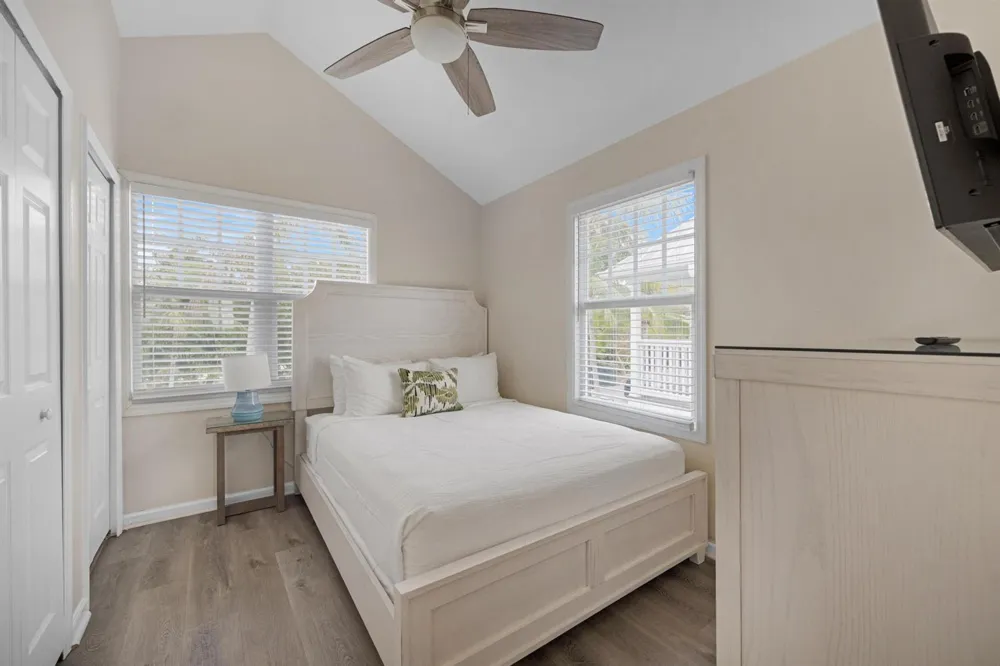 5067 Sunset Village Drive 