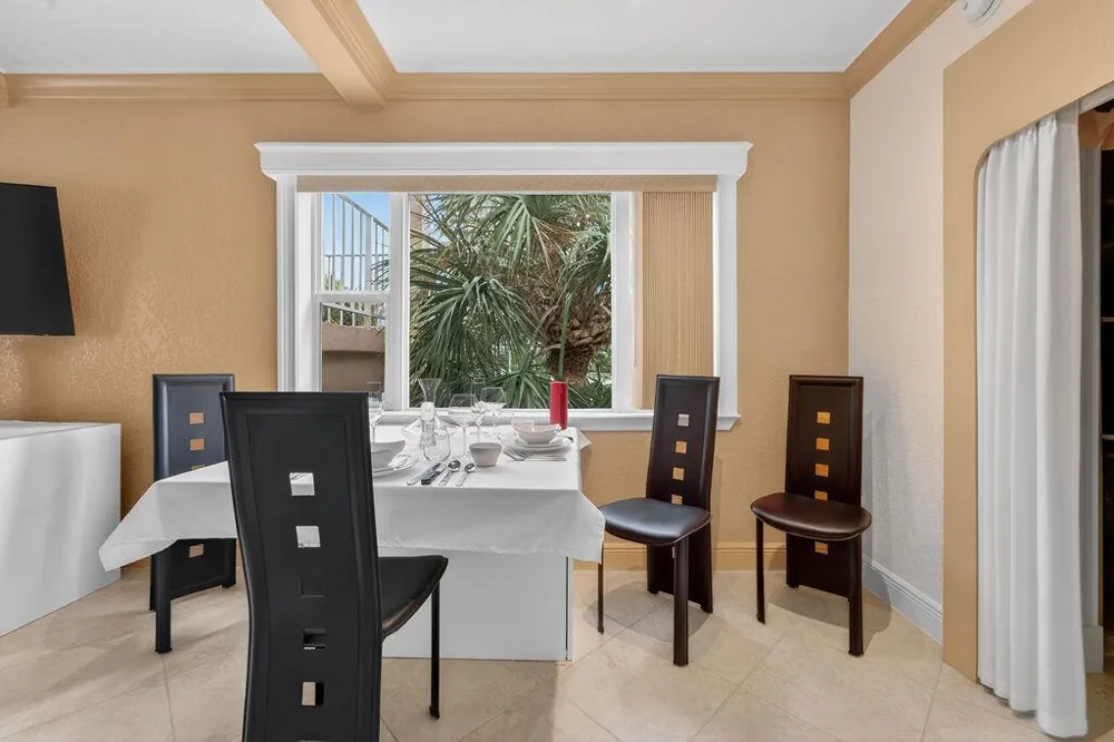 3200 NE 7th Court #Unit 201a Pompano Beach, FL 33062