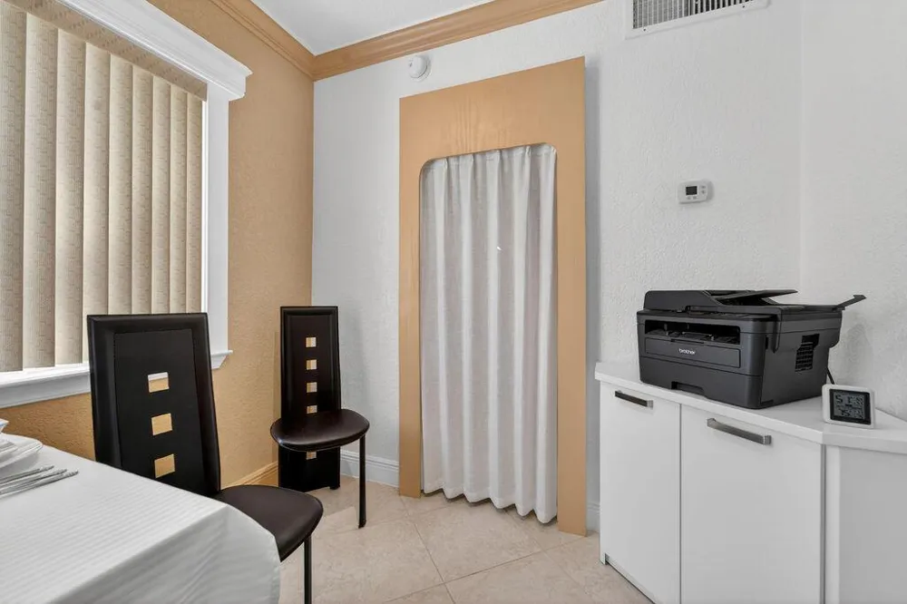 3200 NE 7th Court #Unit 201a Pompano Beach, FL 33062