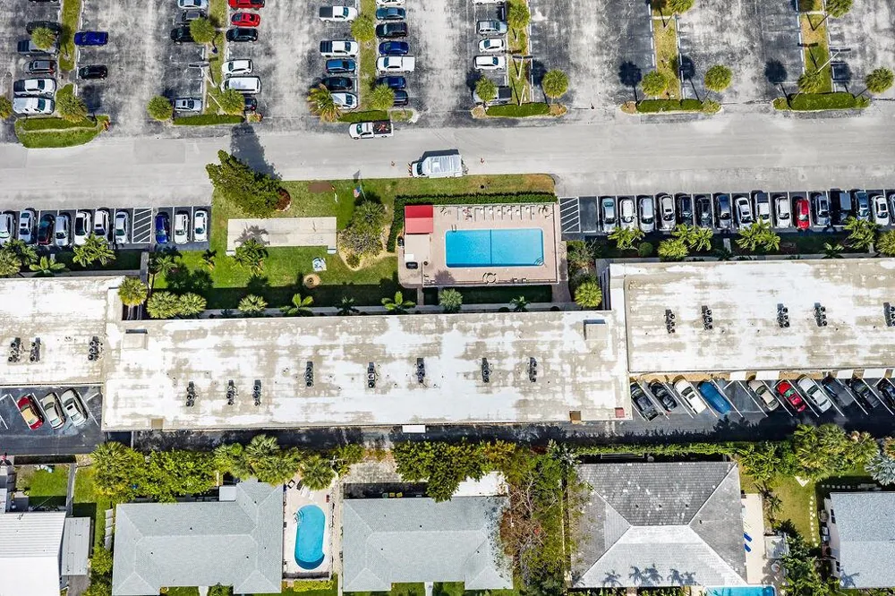 3200 NE 7th Court #Unit 201a Pompano Beach, FL 33062