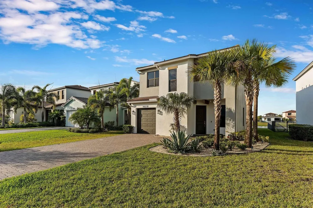 16235 Sandy Shore Drive Westlake, FL 33470