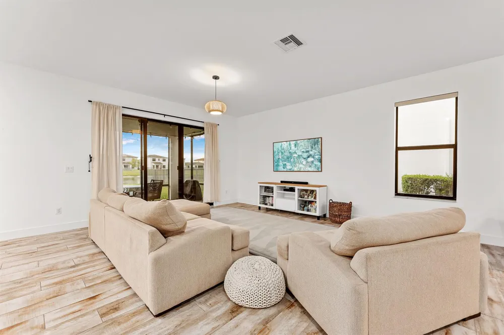 16235 Sandy Shore Drive Westlake, FL 33470