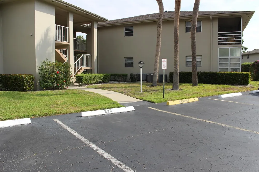 30 Lake Vista Trail #205 Port St. Lucie, FL 34952