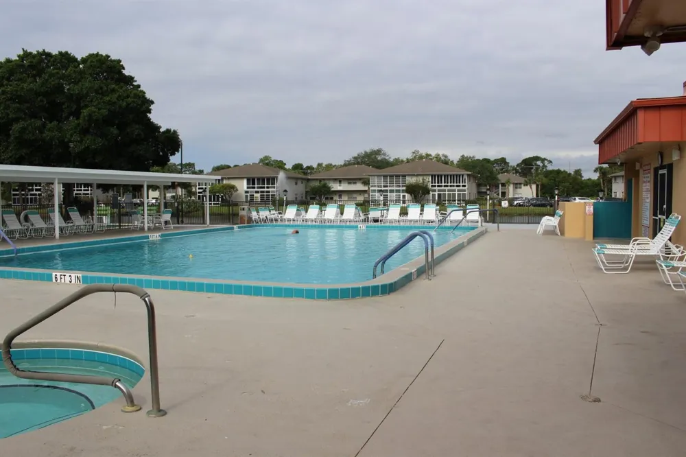 30 Lake Vista Trail #205 Port St. Lucie, FL 34952