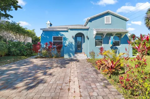301 Hawthorne Drive