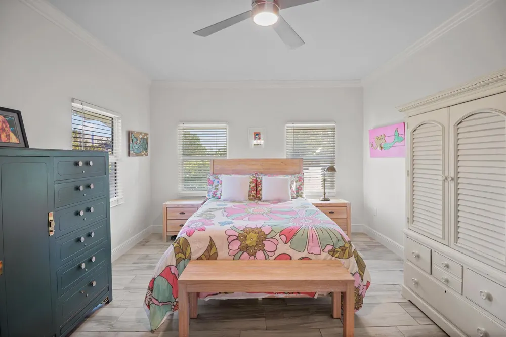 301 Hawthorne Drive Lake Park, FL 33403