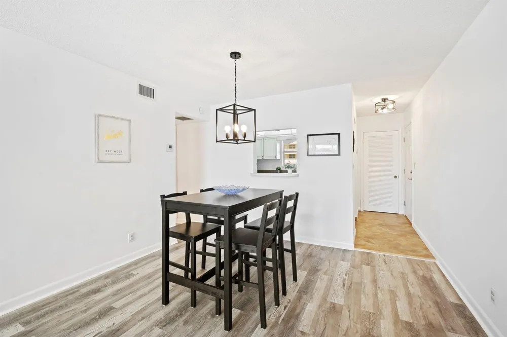 1050 Hillsboro Mile #Unit 203w Hillsboro Beach, FL 33062