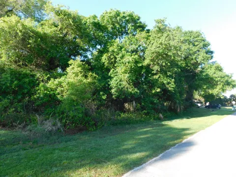 8401 Kenwood Road