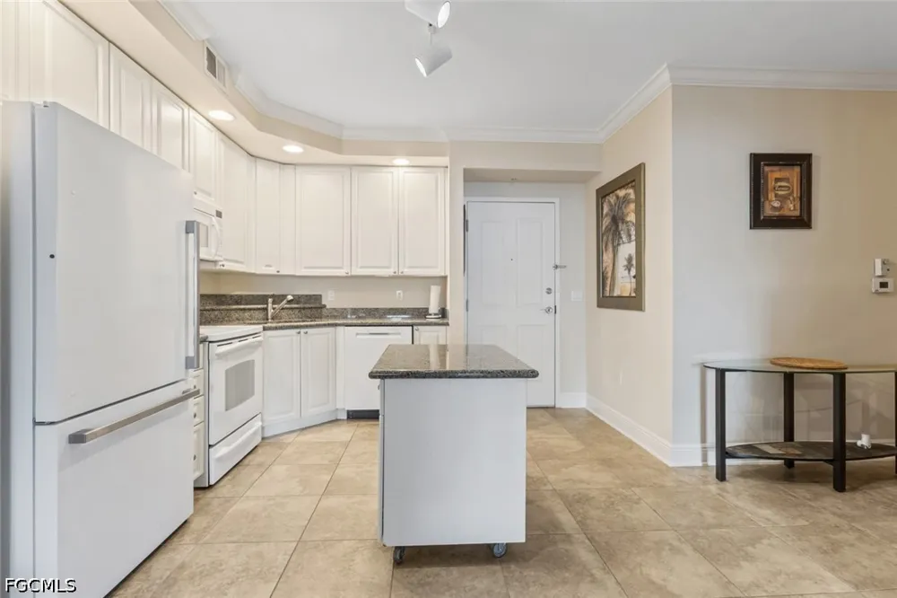 Palm Beach Boulevard #203 Fort Myers, FL 33916