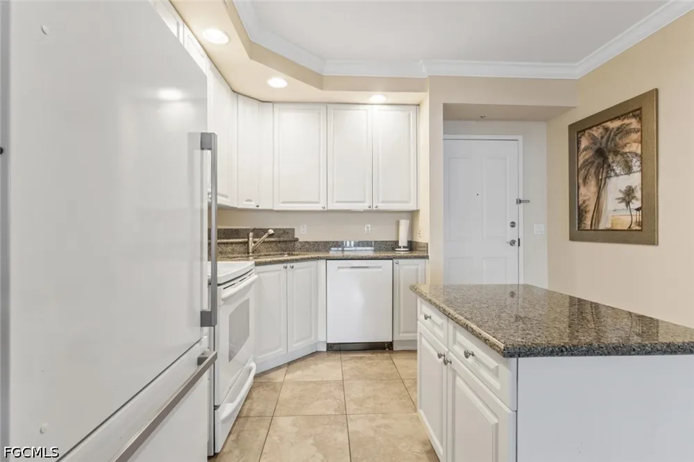 Palm Beach Boulevard #203 Fort Myers, FL 33916