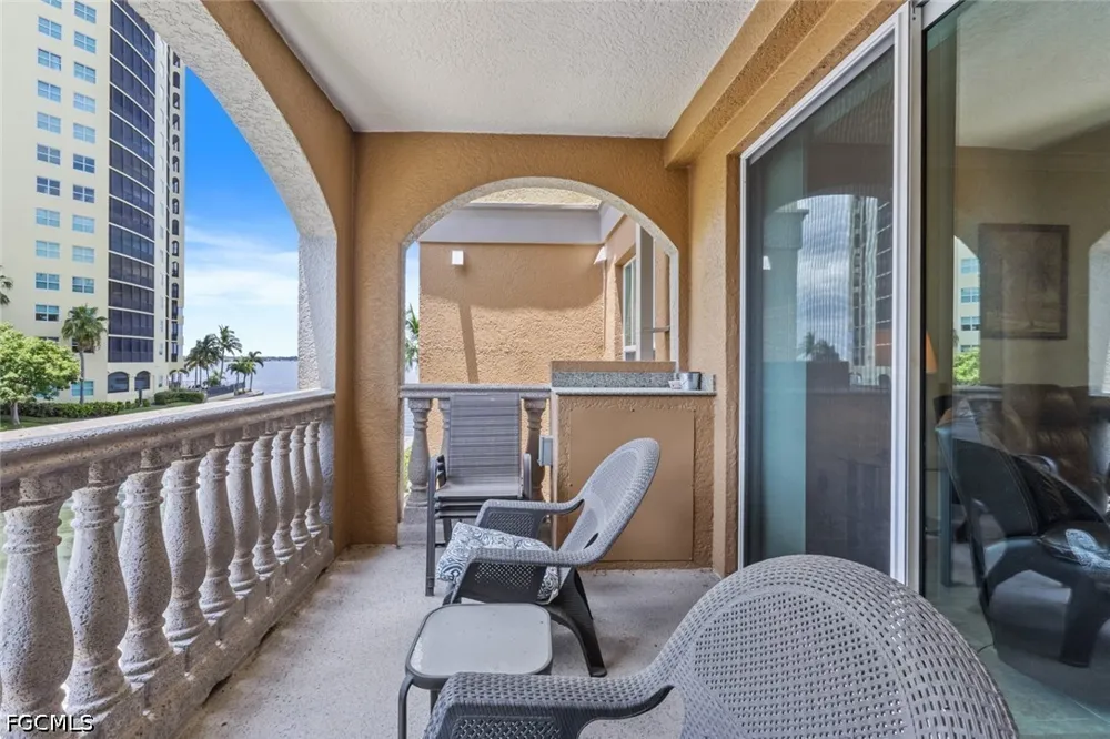 Palm Beach Boulevard #203 Fort Myers, FL 33916