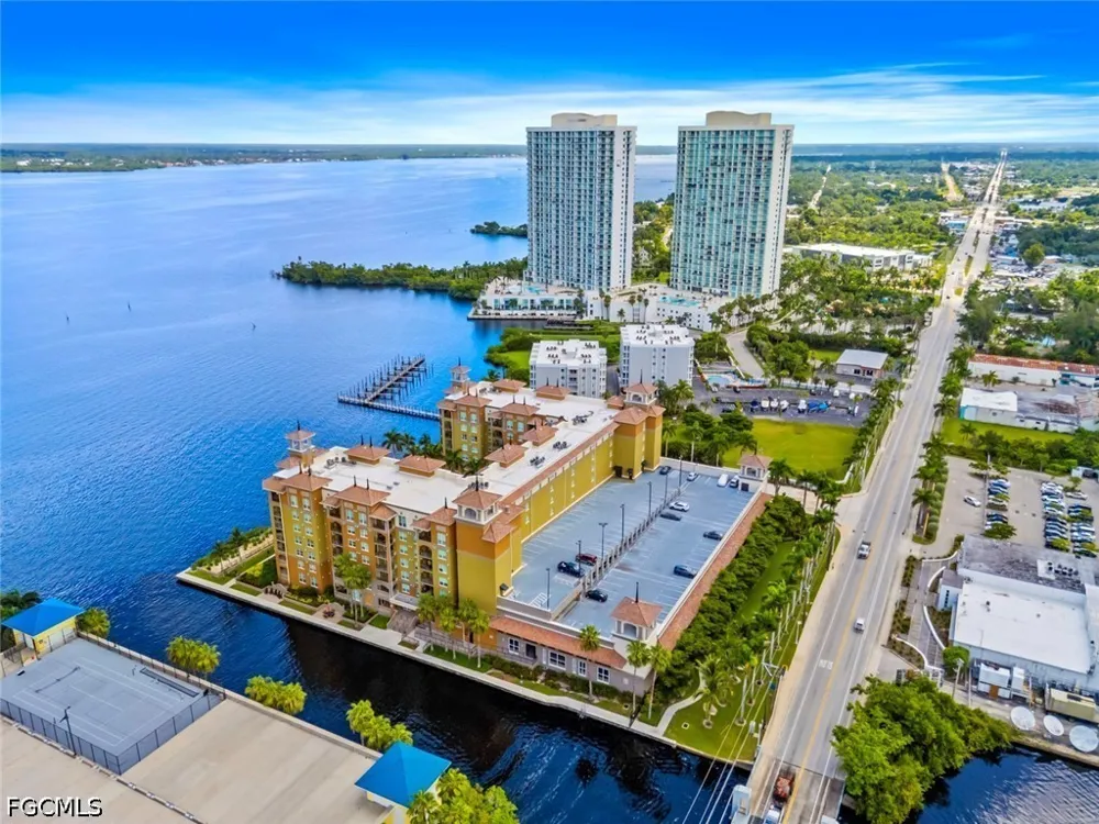 Palm Beach Boulevard #203 Fort Myers, FL 33916