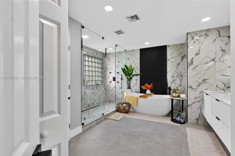 2167 SW 176th Ter Miramar, FL 33029