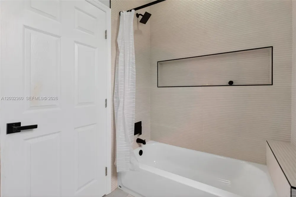 2167 SW 176th Ter Miramar, FL 33029