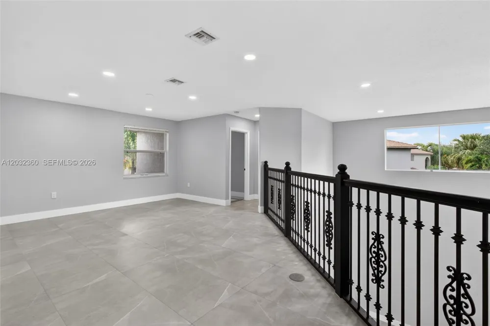 2167 SW 176th Ter Miramar, FL 33029