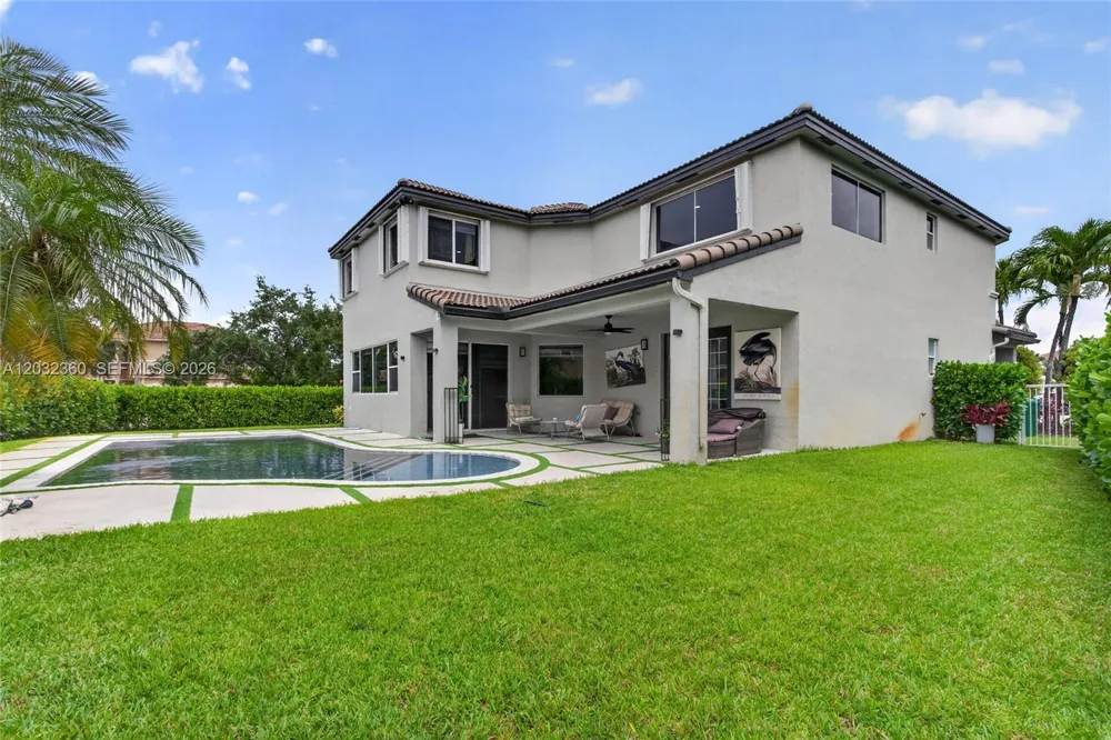 2167 SW 176th Ter Miramar, FL 33029