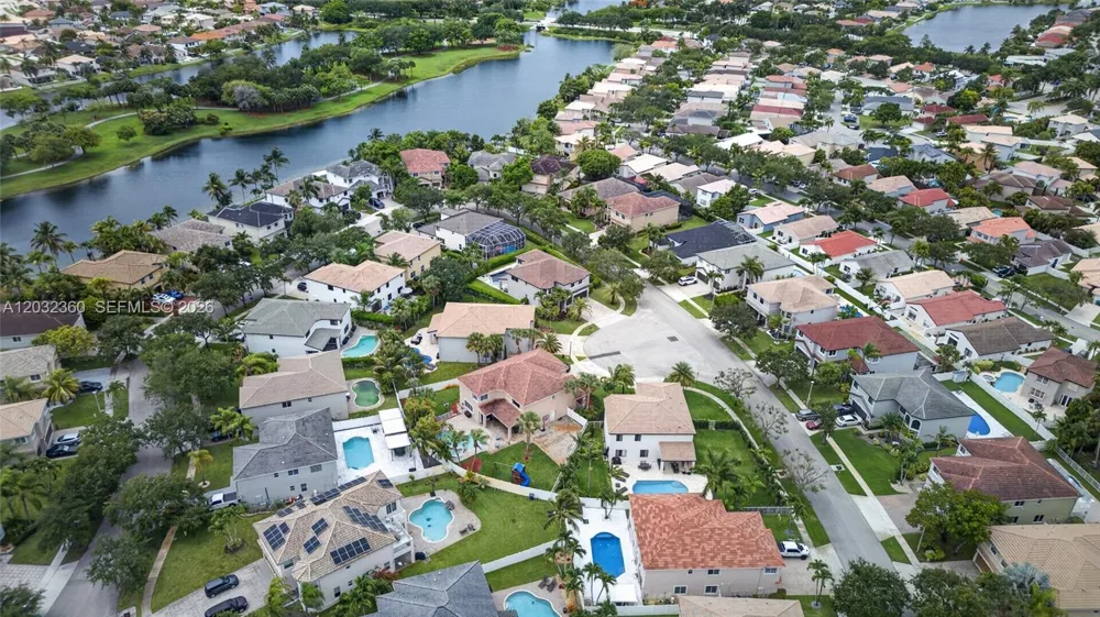 2167 SW 176th Ter Miramar, FL 33029