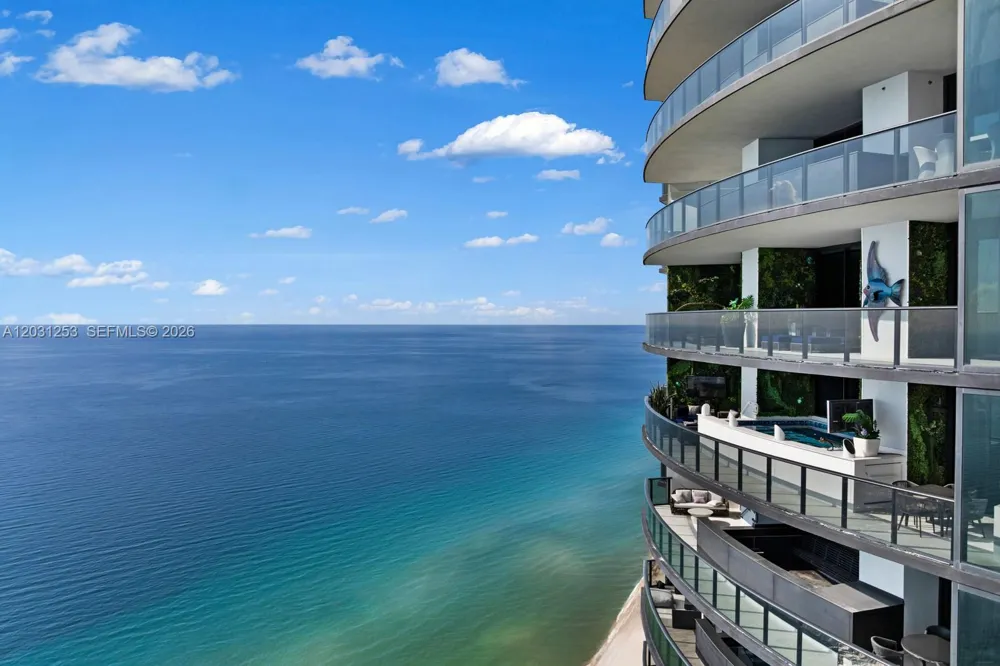 18555 Collins Ave #4405 Sunny Isles Beach, FL 33160