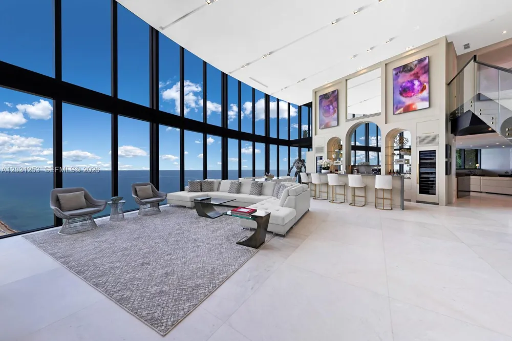 18555 Collins Ave #4405 Sunny Isles Beach, FL 33160