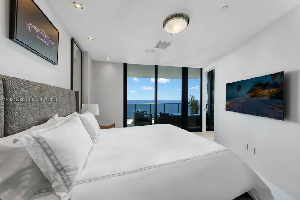 18555 Collins Ave #4405 Sunny Isles Beach, FL 33160