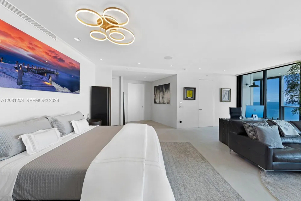 18555 Collins Ave #4405 Sunny Isles Beach, FL 33160
