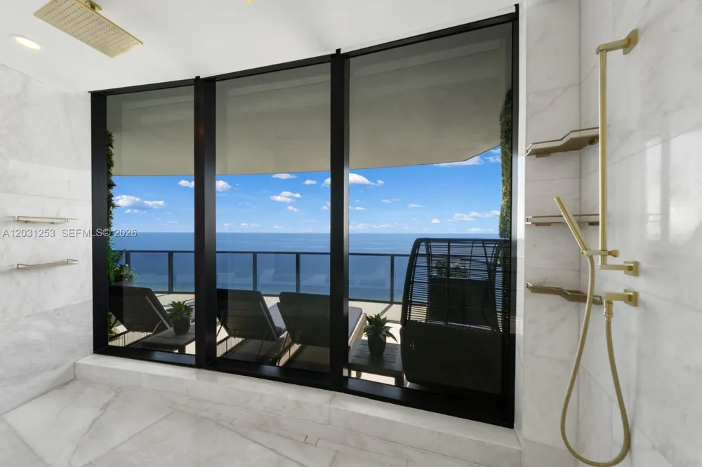 18555 Collins Ave #4405 Sunny Isles Beach, FL 33160