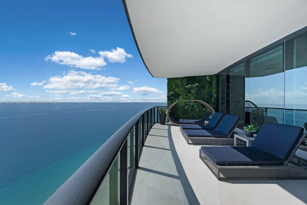 18555 Collins Ave #4405 Sunny Isles Beach, FL 33160