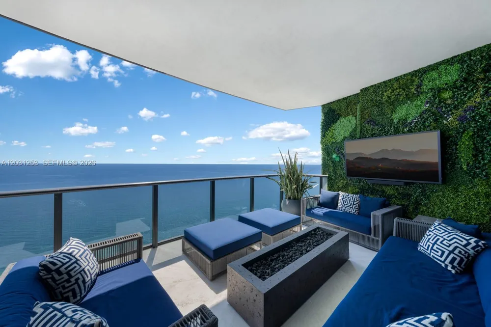 18555 Collins Ave #4405 Sunny Isles Beach, FL 33160