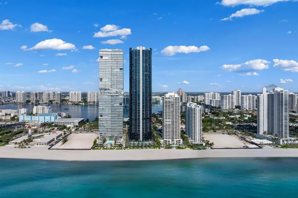 18555 Collins Ave #4405 Sunny Isles Beach, FL 33160