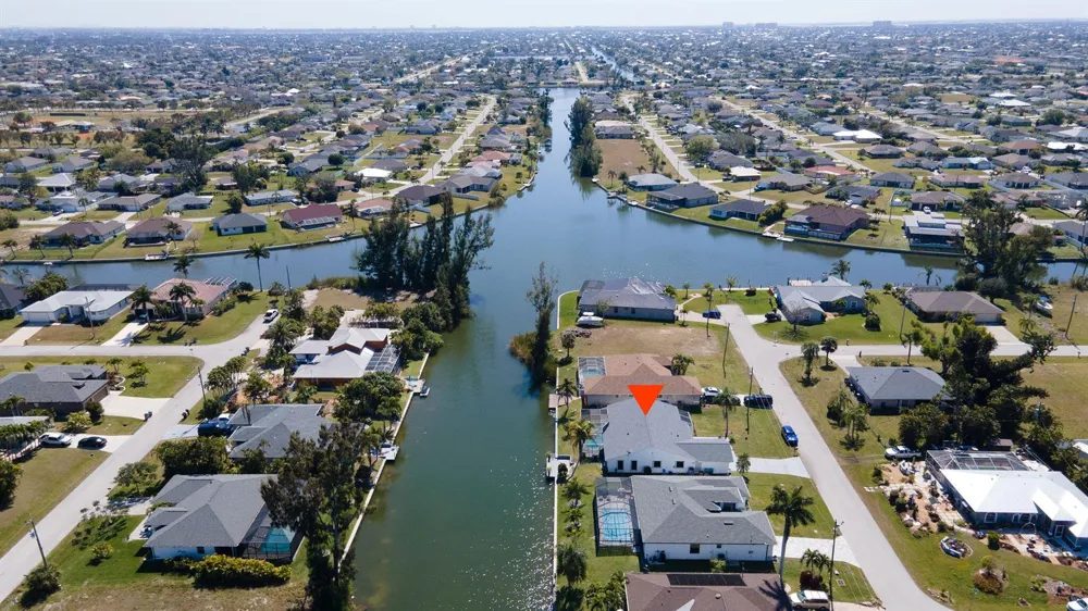2723 SW 5th Avenue Cape Coral, FL 33914
