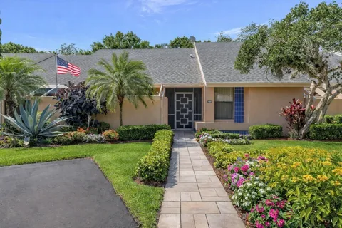 10884 Waterberry Court