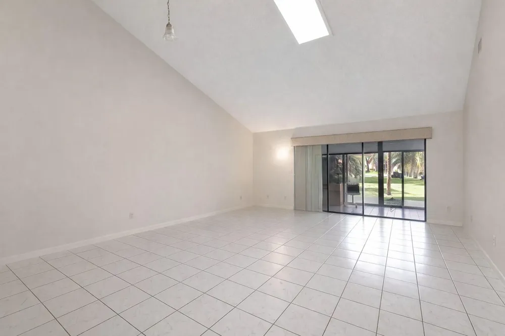 10884 Waterberry Court Boca Raton, FL 33498