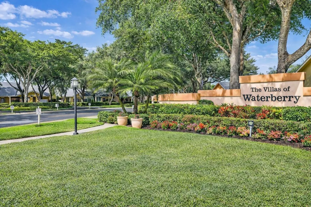 10884 Waterberry Court Boca Raton, FL 33498