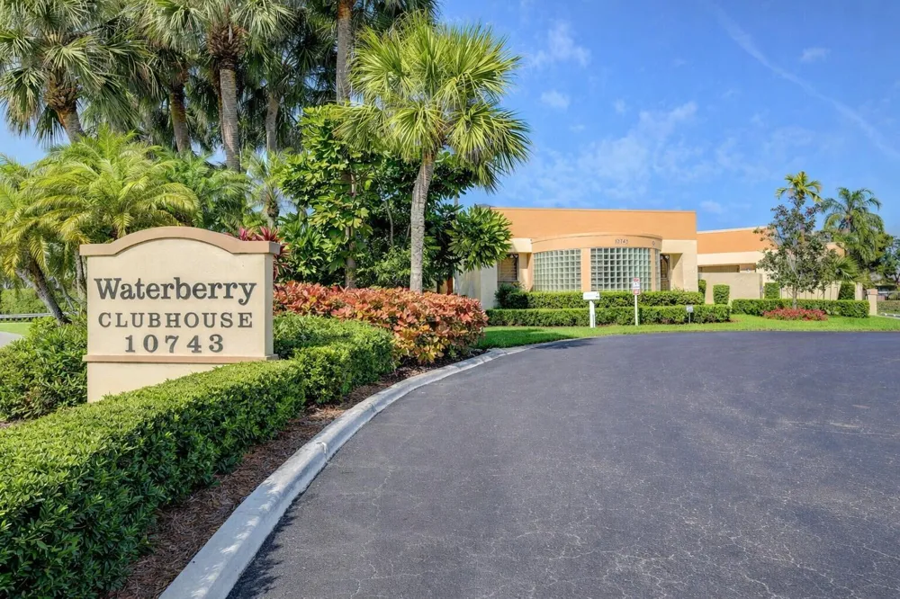 10884 Waterberry Court Boca Raton, FL 33498