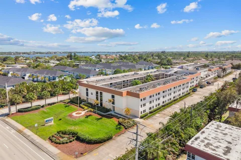 2750 SE Ocean Boulevard #N101