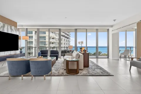 3100 Ocean Drive #804p