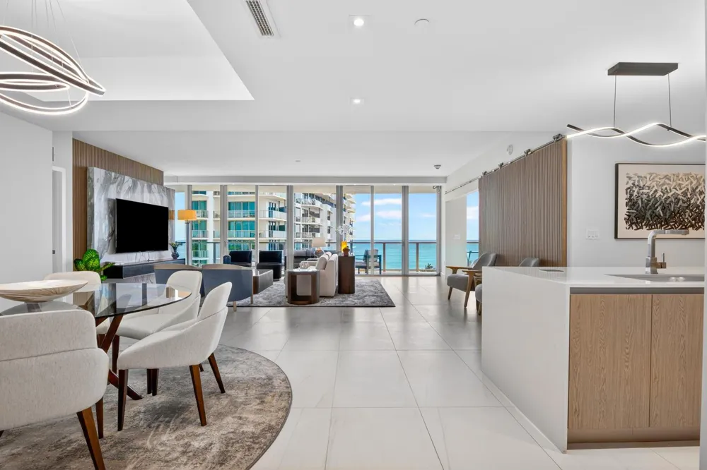 3100 Ocean Drive #804p Singer Island, FL 33404