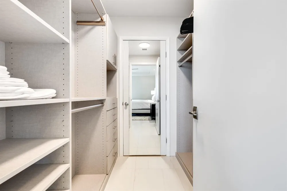 3100 Ocean Drive #804p Singer Island, FL 33404
