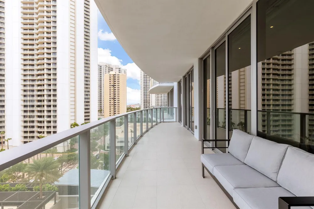 3100 Ocean Drive #804p Singer Island, FL 33404
