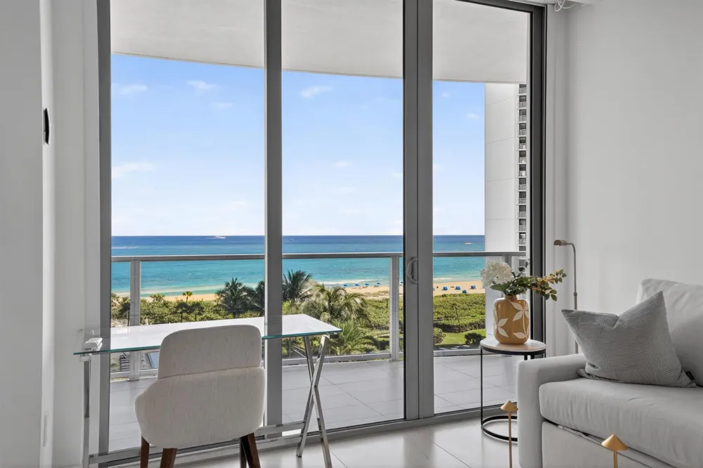 3100 Ocean Drive #804p Singer Island, FL 33404