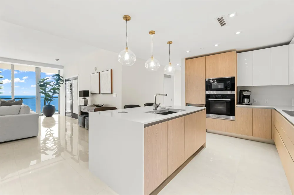 3100 Ocean Drive #1604 Singer Island, FL 33404